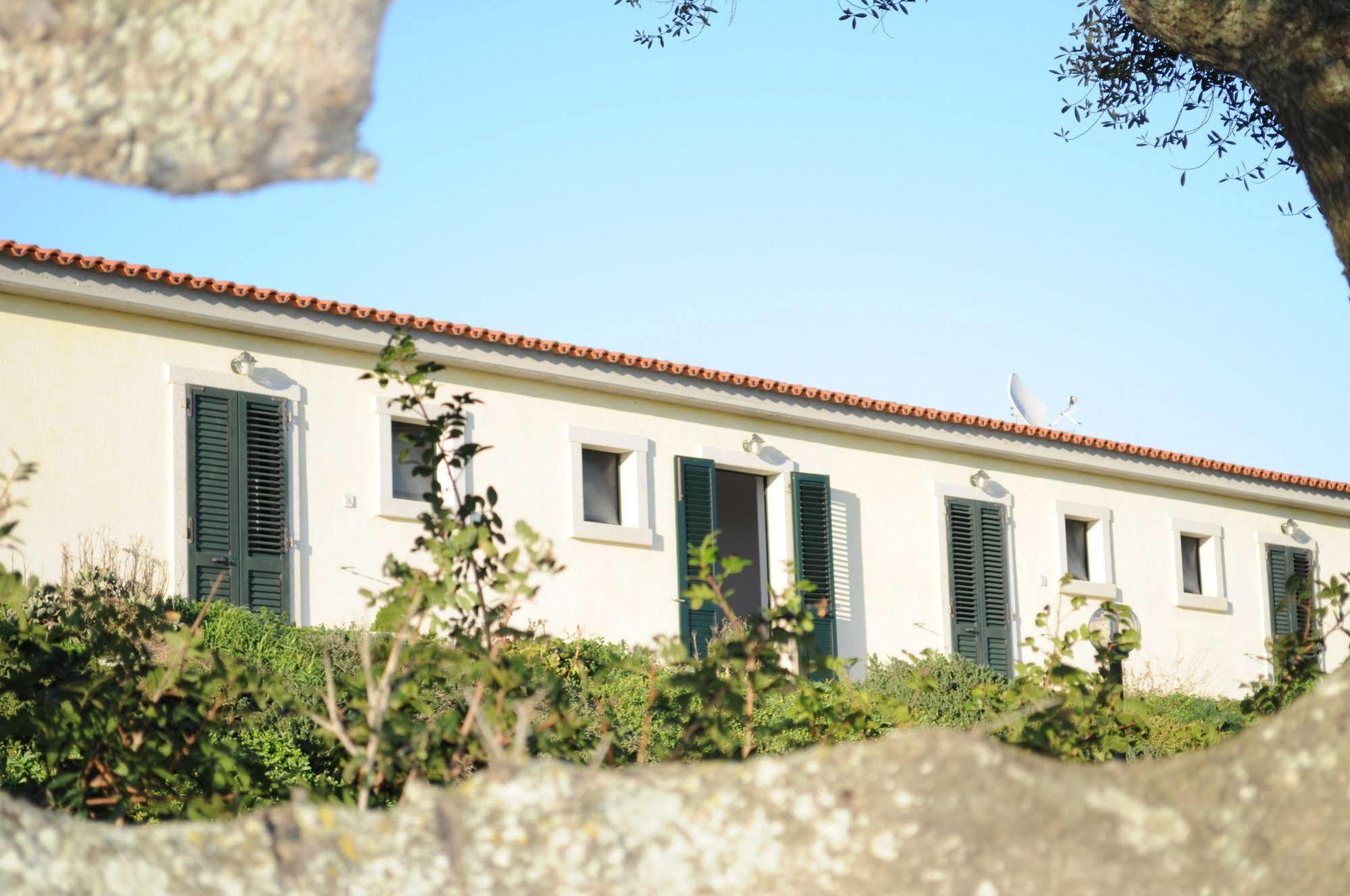 Bed and Breakfast La Striscia Larga à San Pasquale Extérieur photo
